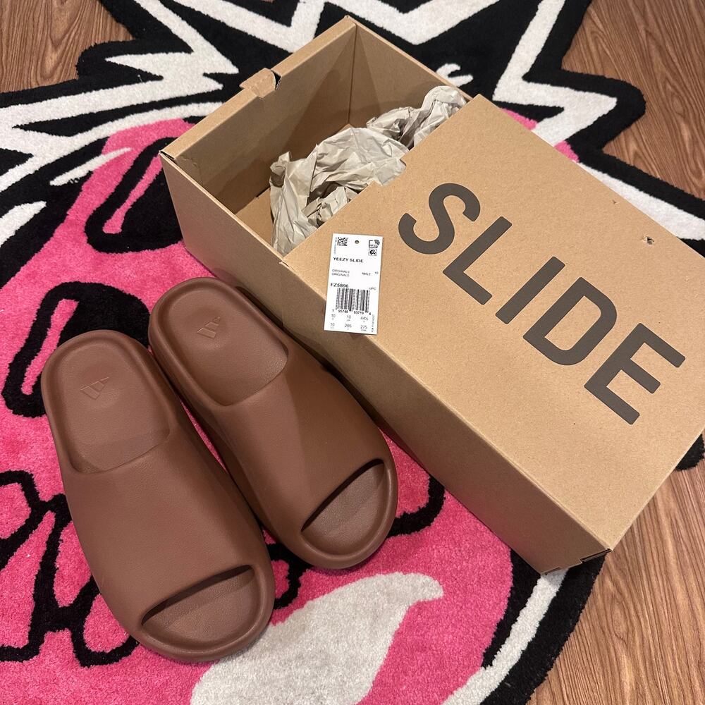 adidas Yeezy Slide "Flax" – Size 10 – Brand New